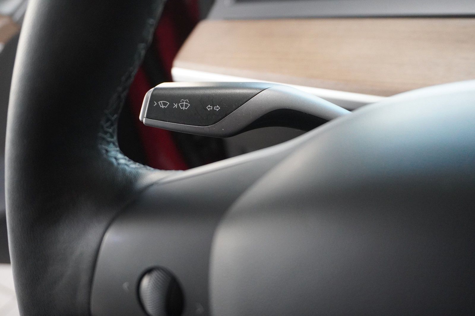 Fahrzeugabbildung Tesla Model 3 PERFORMANCE DUAL-MOTOR NAVI/LED/SH/AMD
