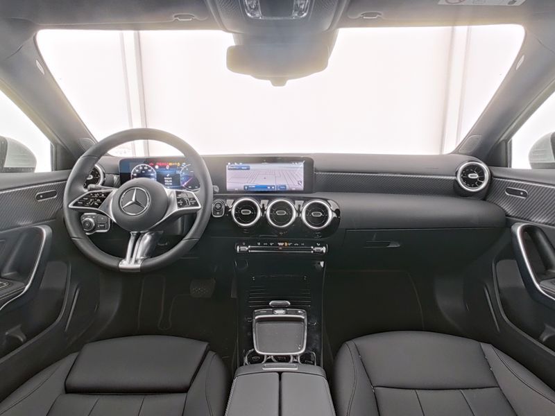 Fahrzeugabbildung Mercedes-Benz A 180 Progressive Totwi. Navi LED SHZ SpurH KAM