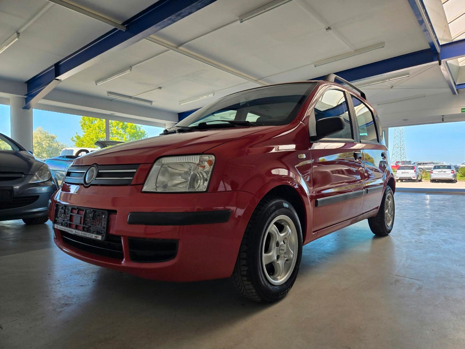 Fiat New Panda 1.2 8V Emotion