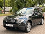 BMW X3 xDrive 20d Edition Exclusive. AHK. Panorama. - BMW X3: Edition Exclusive