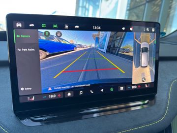 Skoda Enyaq RS *0,25%*360*AHK*DCC*HUD*PANO*STHZ*WÄPU*
