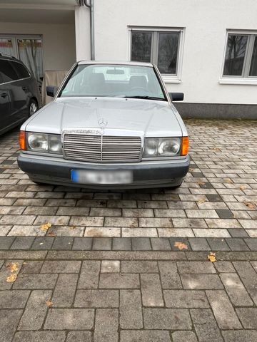 Mercedes-Benz Mercedes 190E mit H