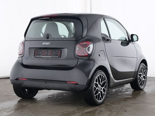 Smart fortwo EQ Pulse Exclusive 22kW Winter LED Kamera imagem 3