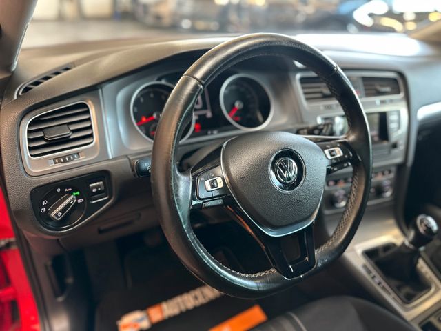 Volkswagen Golf VII Lim. Lounge BMT *PDC*