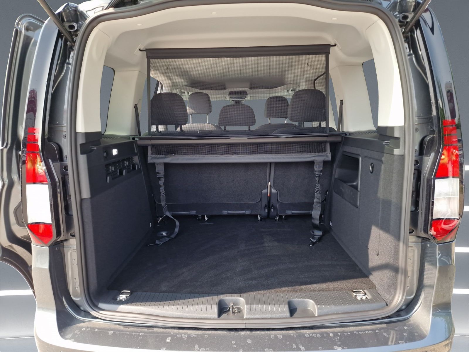 Volkswagen Caddy - Bild 15