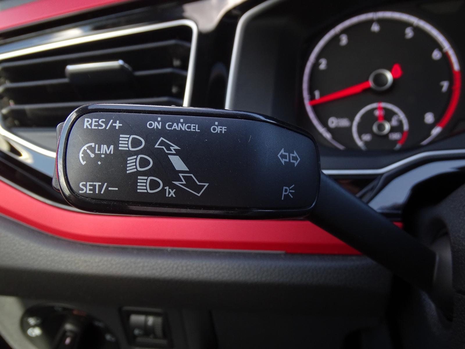 Volkswagen Polo 2.0 TSI GTI Klimaaut. PDC Android Apple USB, миниатюра 21