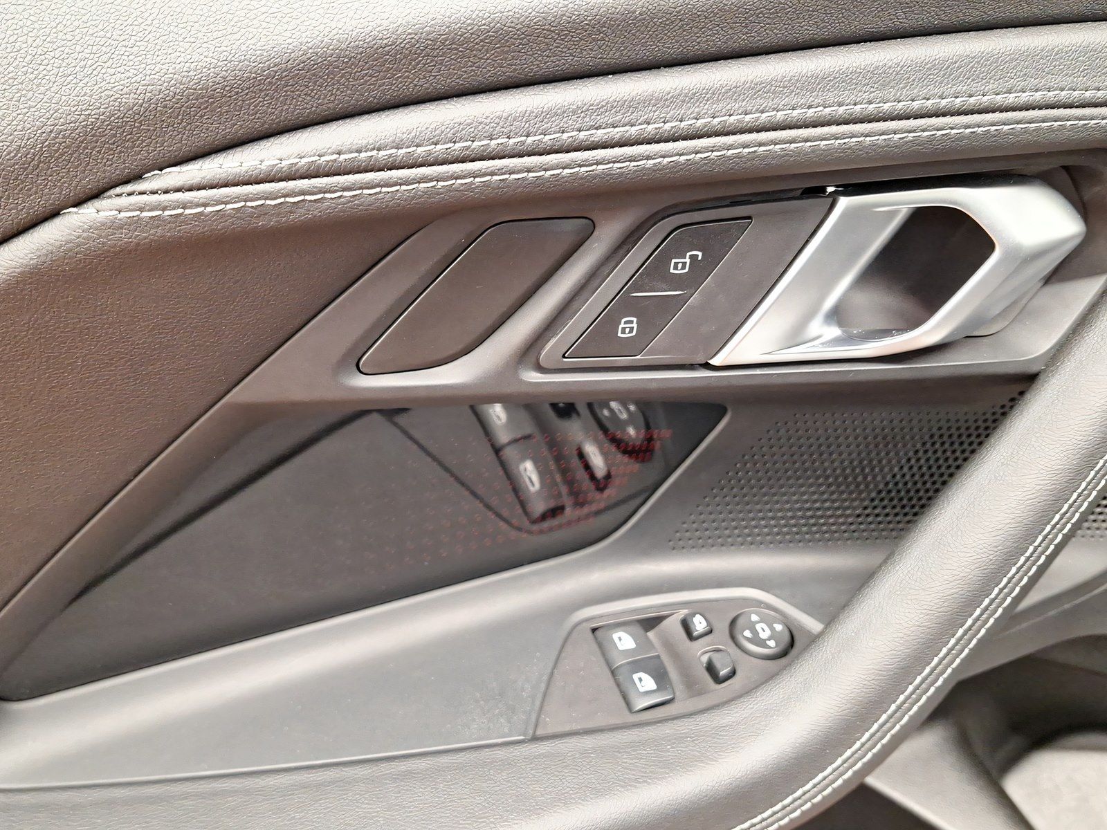 BMW 220 - Bild 16