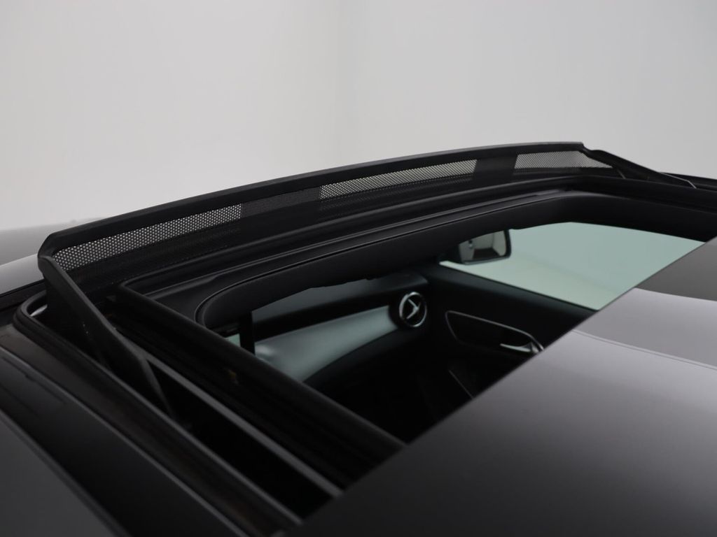 Mercedes-Benz CLA 200 Ambition Motorproblem AMG Styling panora