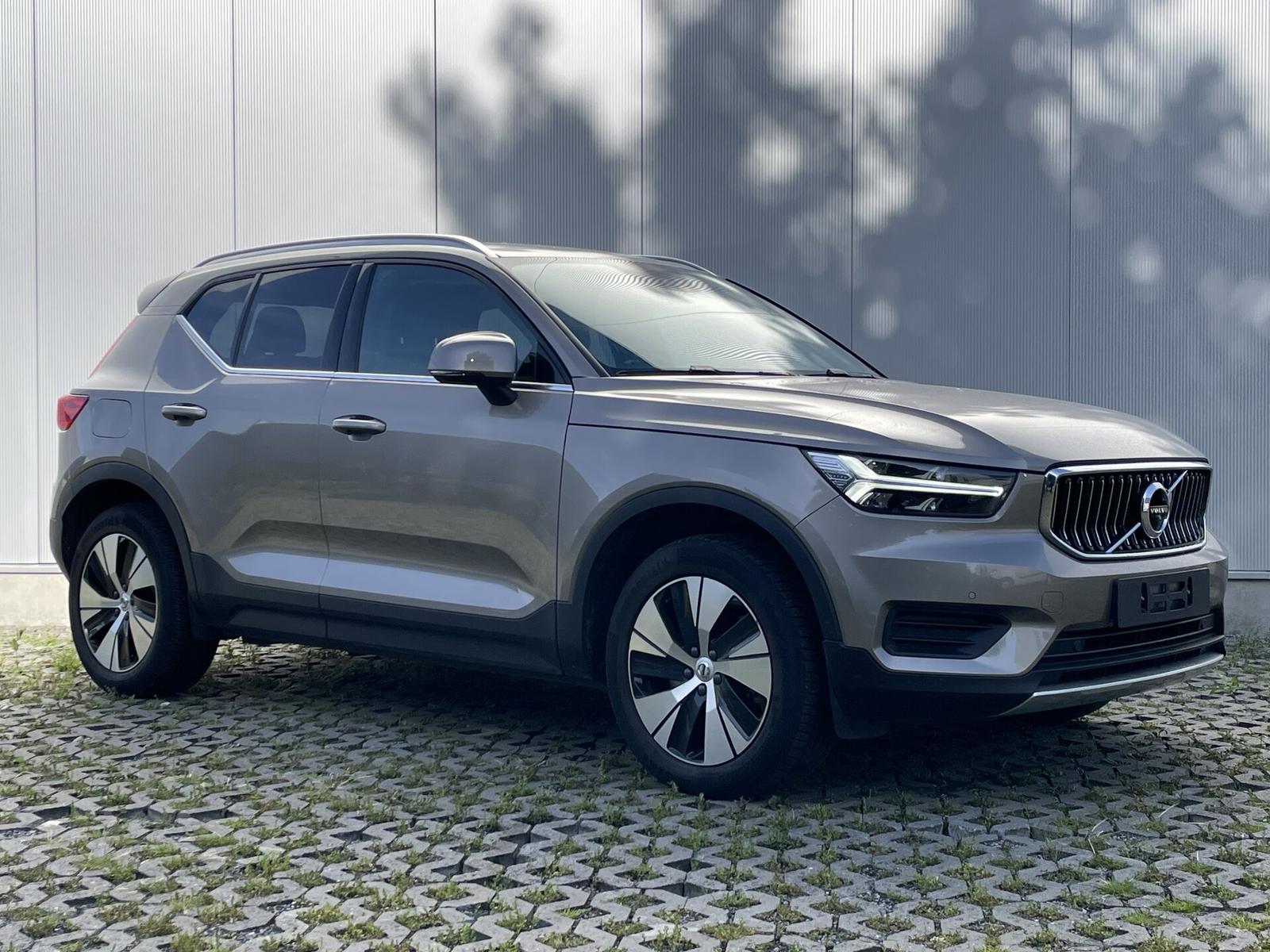 Volvo XC40 T4 Inscr. Expr. 360 LEATHER MEMORY TOW 18"