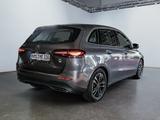 Mercedes-Benz B 200 PROGRESSIVE MULTI 360 AHK KAMERA SPUR PDC - Mercedes-Benz B 200: Automatik