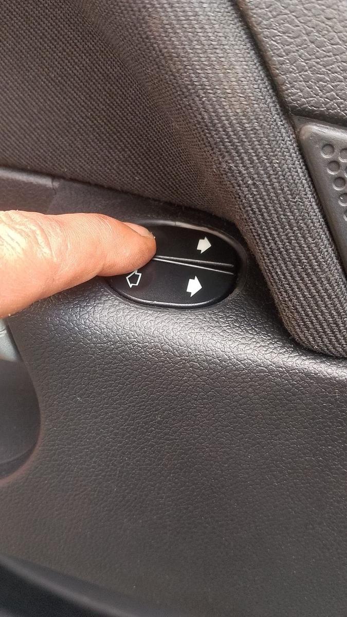 Ford Fiesta 2005 — photo 12