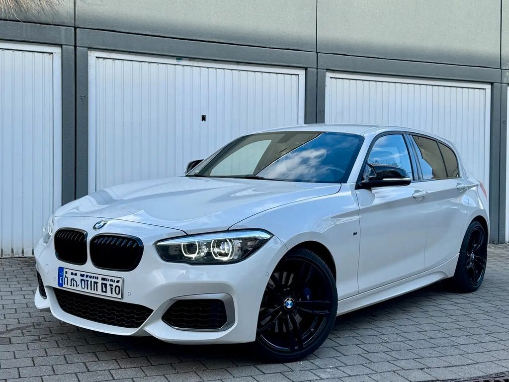 Image of BMW M140i