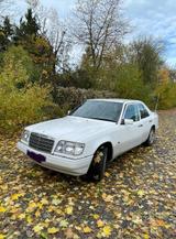 Mercedes-Benz W124, E220 - Mercedes-Benz 220: Standheizung