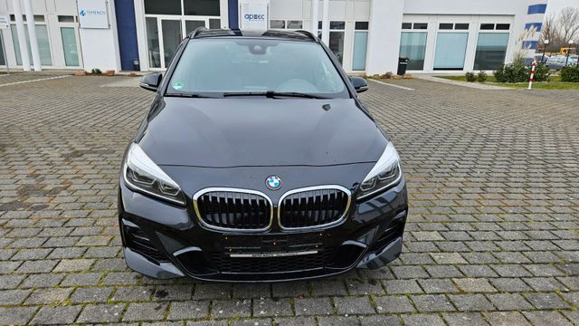 BMW 220 Active Tourer M  Sport  Paket