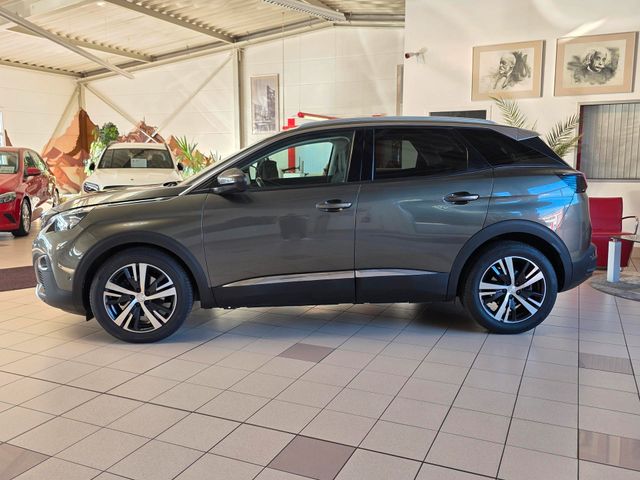 PEUGEOT 3008 — Foto 4