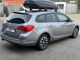 Opel Astra J Sports Tourer Design Edition - Opel Astra aus 2011: Sports Tourer