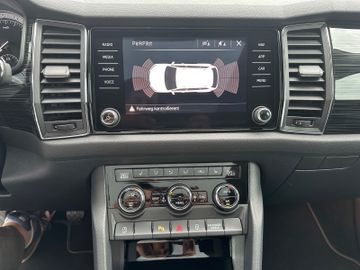 Fahrzeugabbildung SKODA Kodiaq 1.4 TSI Style 4x4 Pano AHK Navi uvm