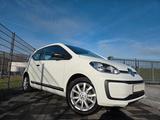 Volkswagen up! take Klima/Ganzjahresreifen/Kfz-Str 32,-Jahr - gebrauchte VW up! aus dem Jahr 2017