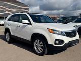 Kia Sorento 2.2 CRDi 4WD Autom.+Navi+Panor.+Leder - Kia Sorento aus 2011 mit Diesel-Antrieb
