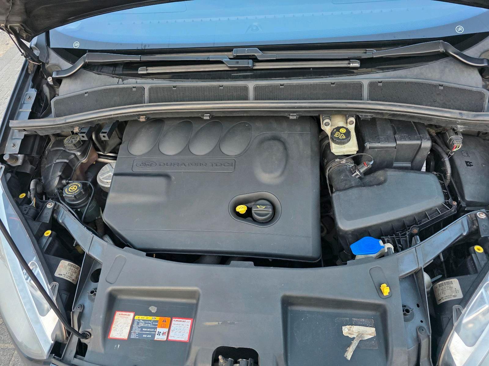 Ford Galaxy 2008 — photo 15