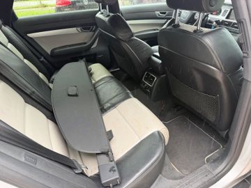 Audi A6 - 6