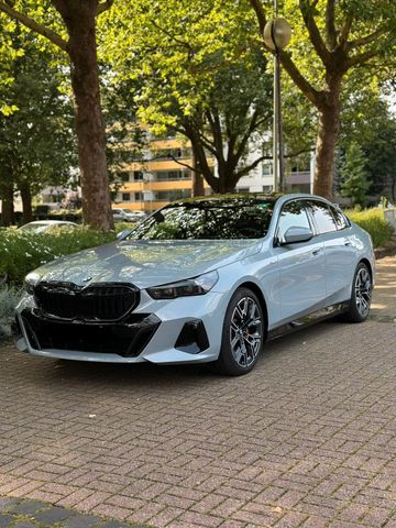 BMW 520 Baureihe 5 Lim. 520 d M Sport