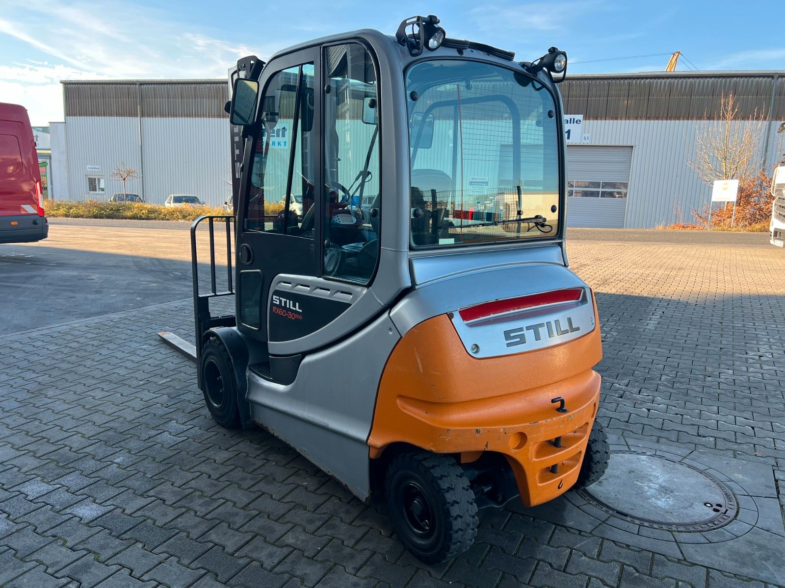 Fahrzeugabbildung Still RX60-30L/600 / 2025 / 3.957 h / 4.6m / SS
