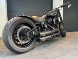 Harley-Davidson Street Bob 114 Dark Parts Custom Bike - Harley-Davidson Motorräder in Mönchengladbach