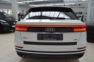 Audi Q8 - 7