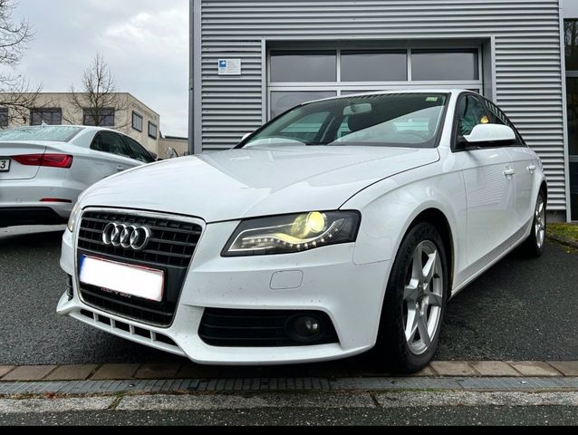 Audi A4 Lim. Attraction 1.8 TFSI 2.Hand Xenon 6-Gang