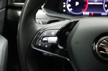 Skoda Superb Combi Style DCC Navi AHK Kamera 360 Grad