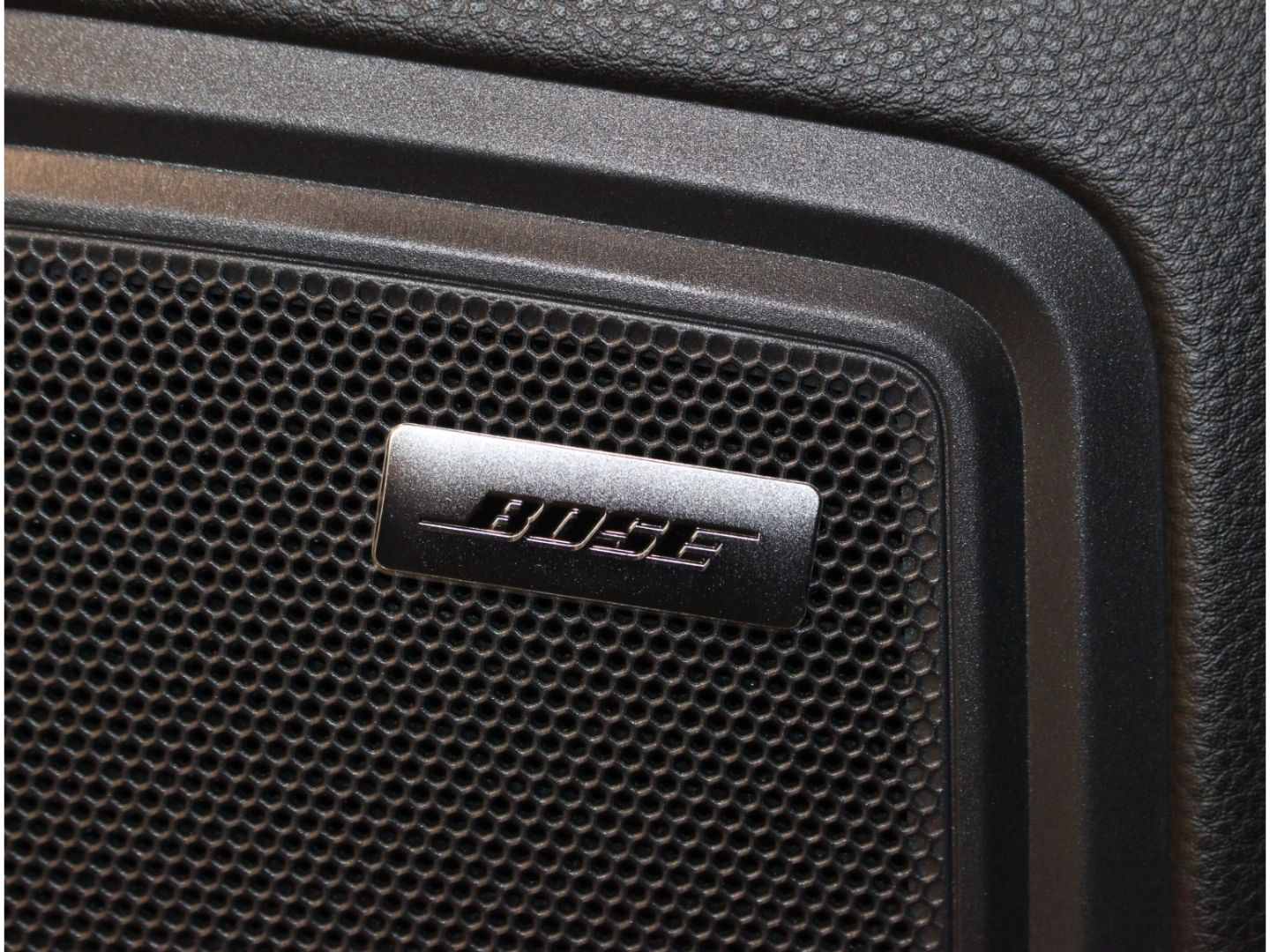Fahrzeugabbildung Porsche Macan S Diesel Sport Design 1. Hand*Pano*Bose