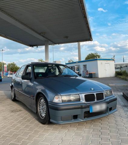 BMW e36 316i***TÜV***30. Jahre