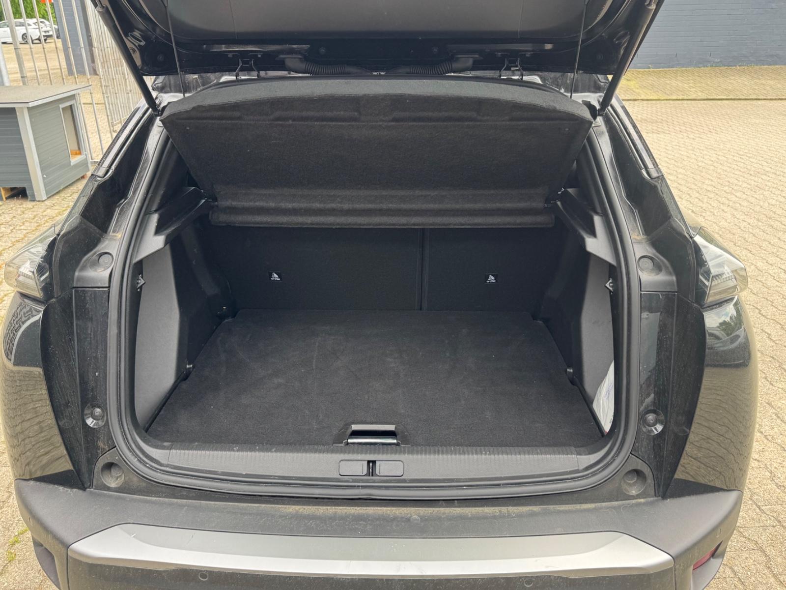 Peugeot 2008 Hybrid 136 GT/360°Kamera/App
