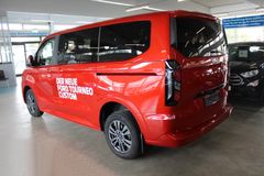 Fahrzeugabbildung Ford Tourneo Custom L1 Titanium Automat. NEUES MODELL