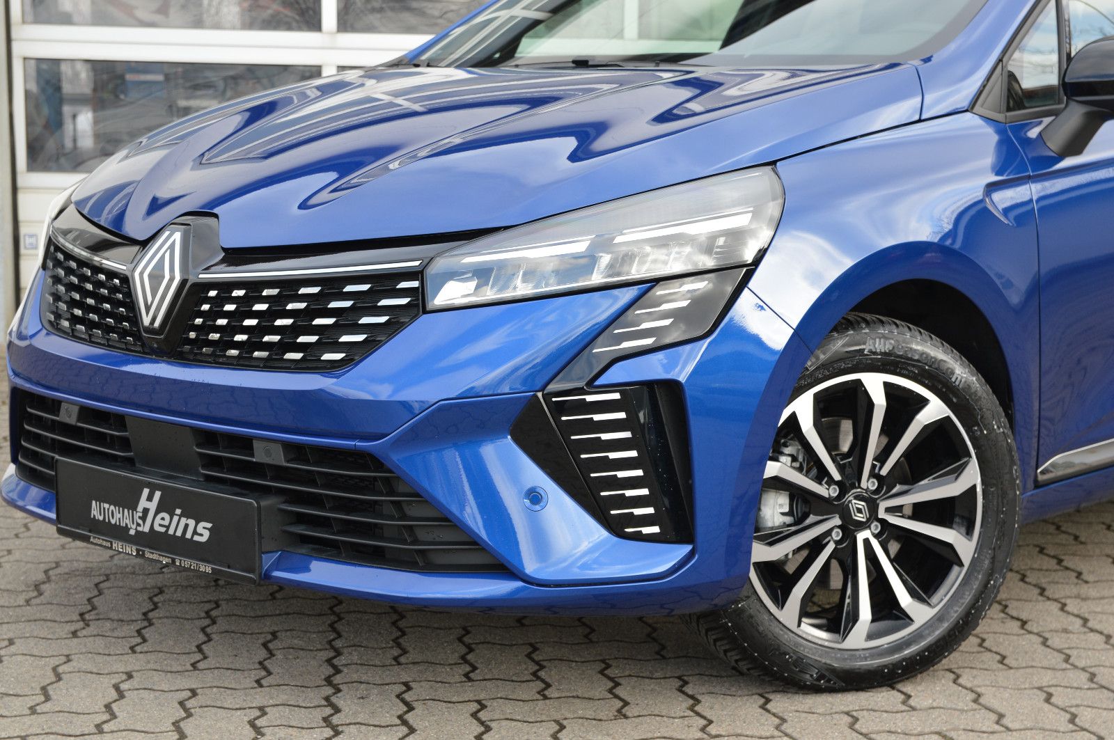 Fahrzeugabbildung Renault Clio V E-Tech Full Hybrid 145 Techno