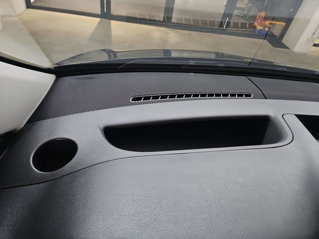 Fahrzeugabbildung Mercedes-Benz eVito 112 Kasten Lang LED RFK PTS Nav Flügeltüre