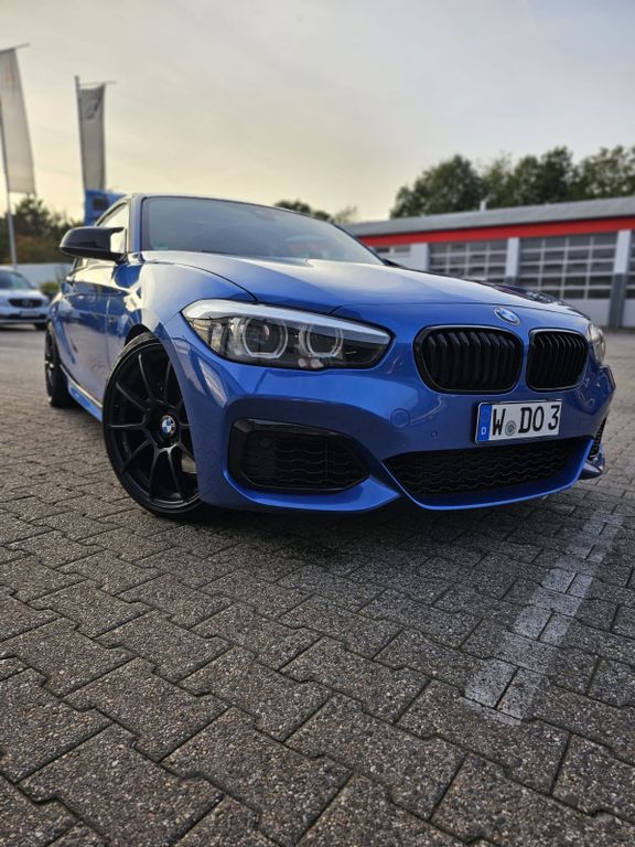 Image of BMW M140i