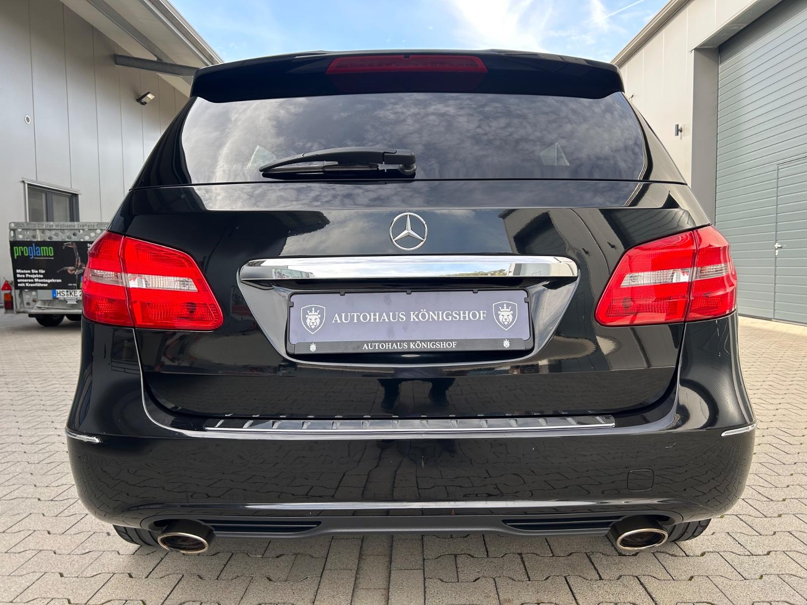 Mercedes-Benz B 180 AMG Line 2. Hand Navi Klima Teilleder USB