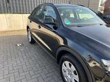 Audi Q3 2.0 TDI 103kW quattro - Schwarz - Audi: Q10