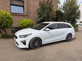 Kia Ceed SW Automatik | 67.000 km | Standhzg | S - Kia cee'd Sportswagon von privat