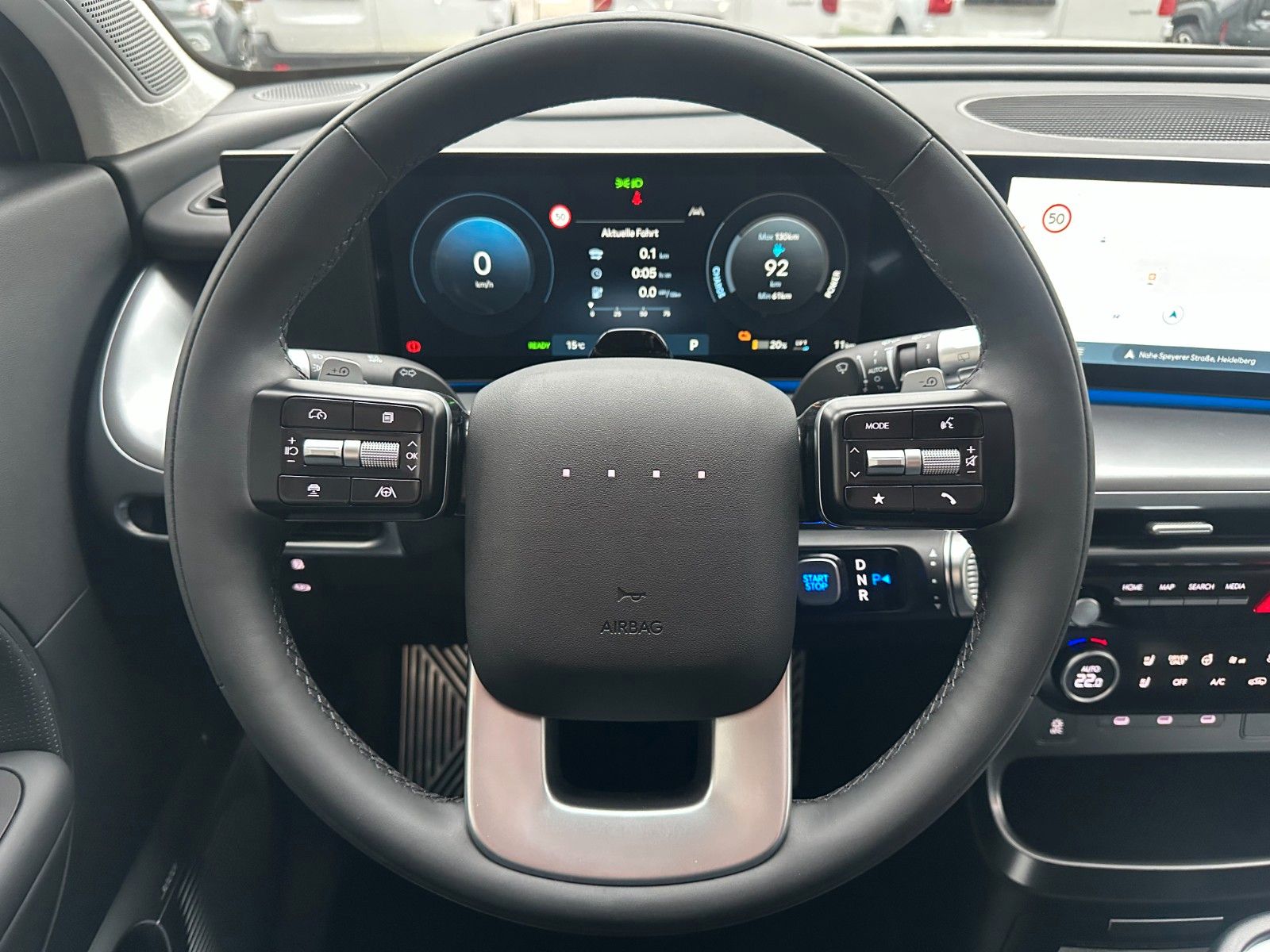 Fahrzeugabbildung Hyundai IONIQ 9 UNIQ 110kWh 360°/Bose/Leder!