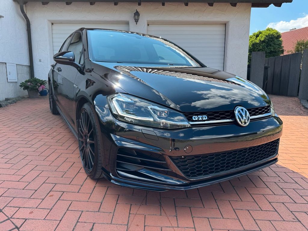 Image of Volkswagen Golf