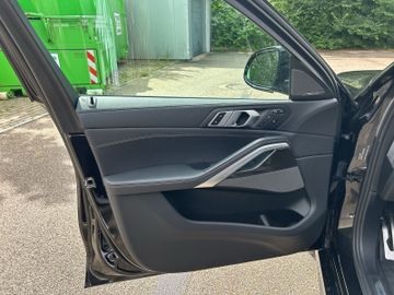 BMW X6 M50 - 9