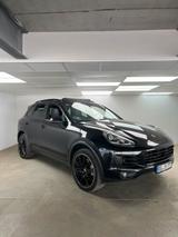 Porsche Cayenne 4,2 L V8 Vollausstattung - Porsche Cayenne in Dresden