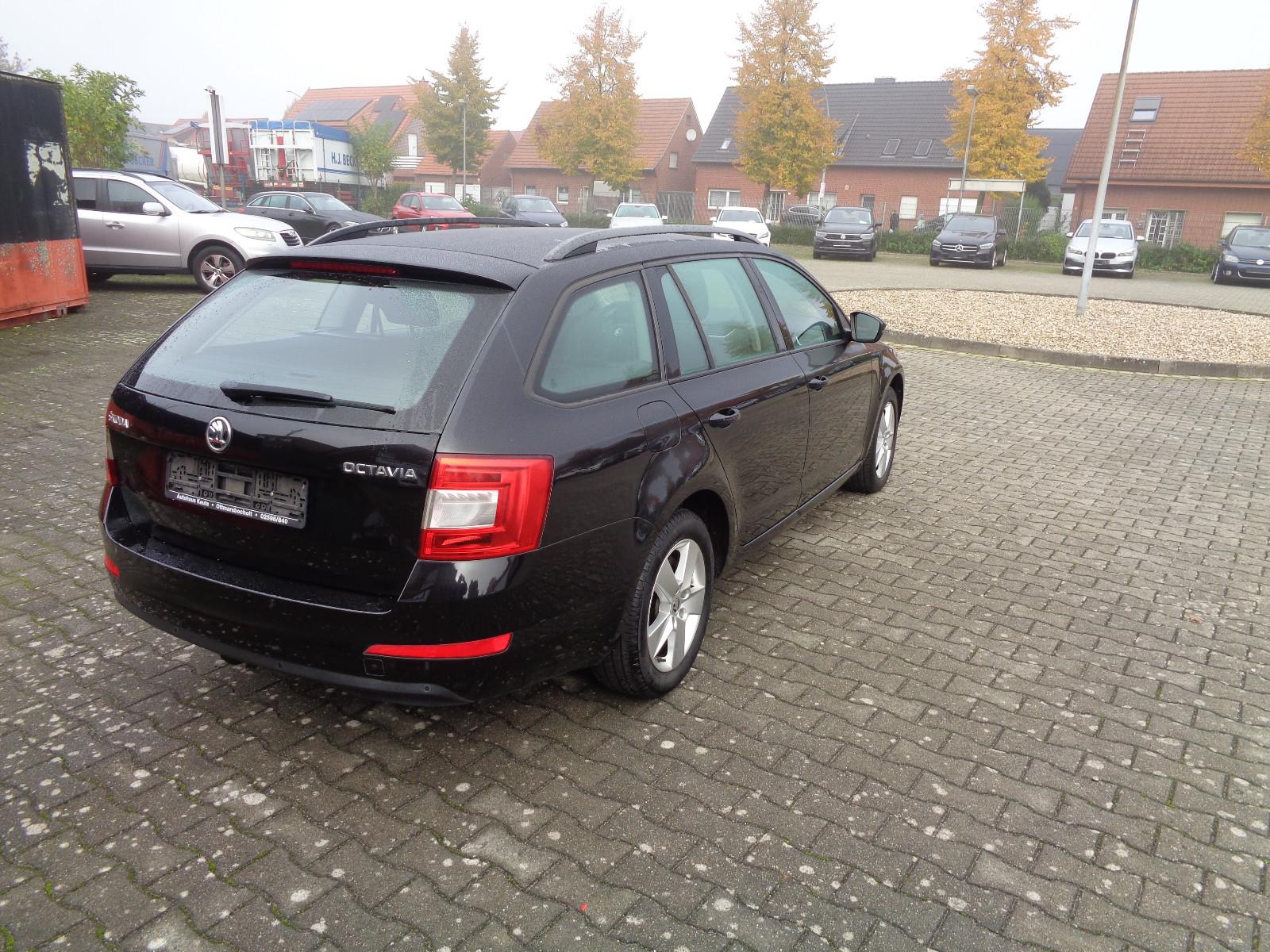 Skoda Octavia 2015 — салон