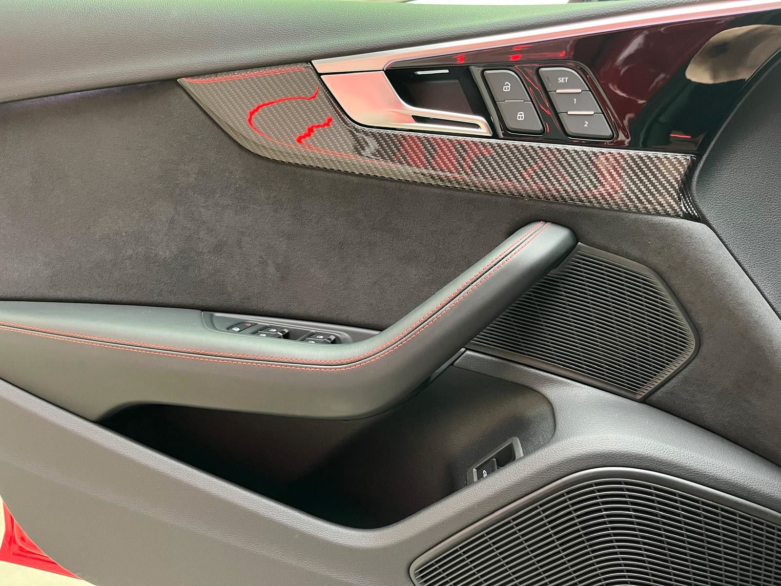Fahrzeugabbildung Audi RS 4 Avant 2.9 TFSI quattro*Dynamic*Matrix*360°*