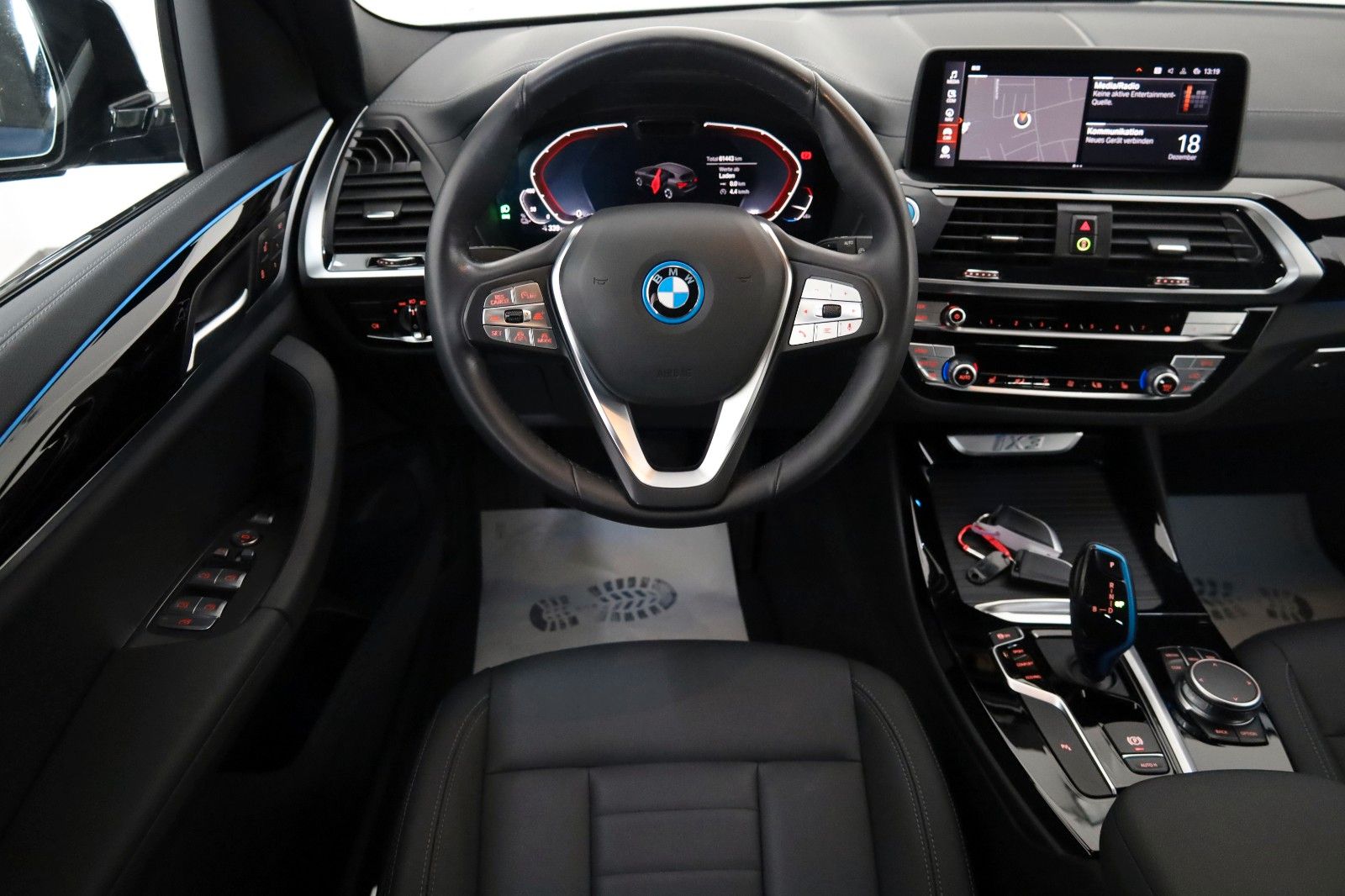 Fahrzeugabbildung BMW iX3 Inspiring,Leder,Navi,SH,Kamera,Panorama,ACC