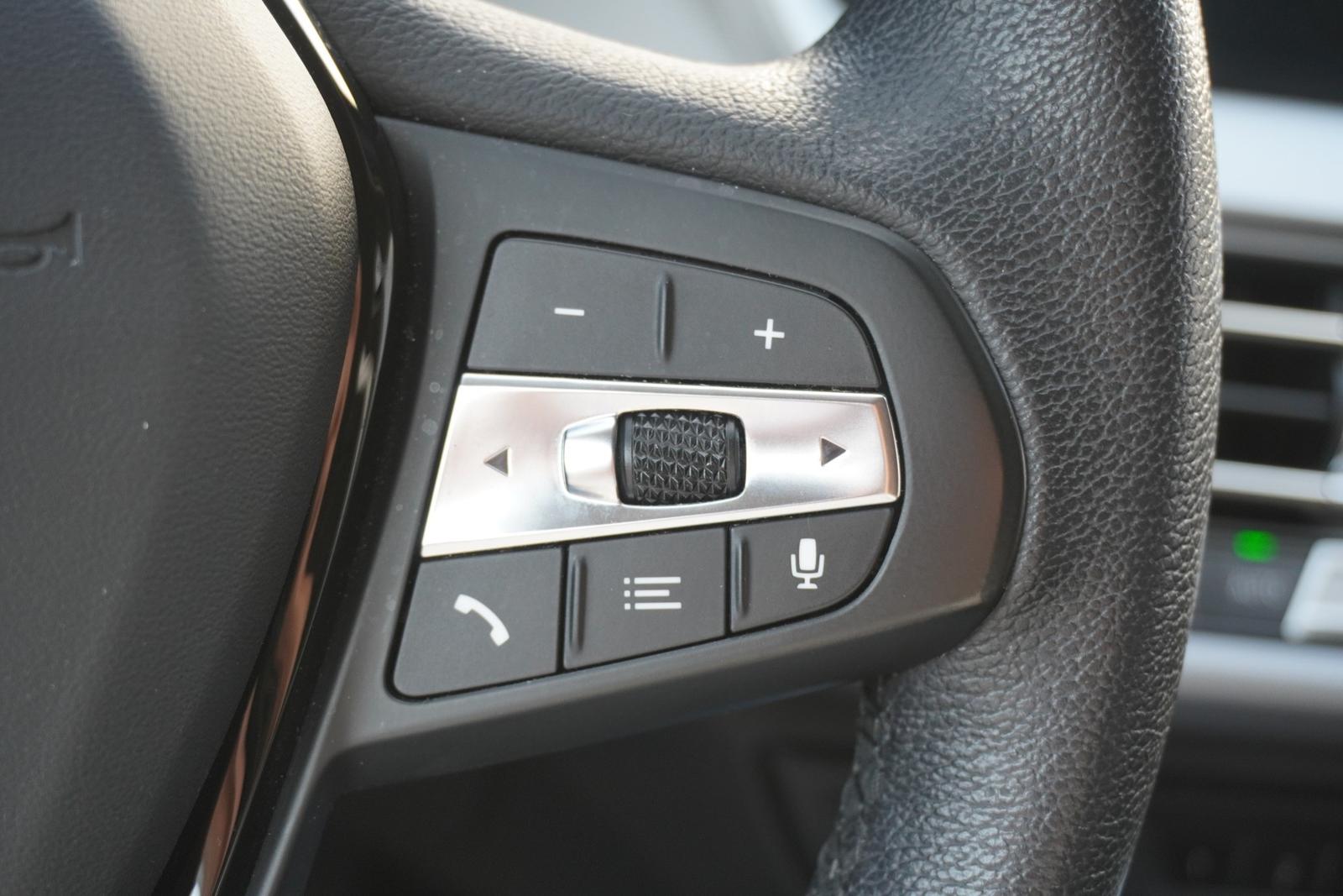 BMW 118 i Advantage LED Navi Sitzheizung Tempomat DAB, миниатюра 22