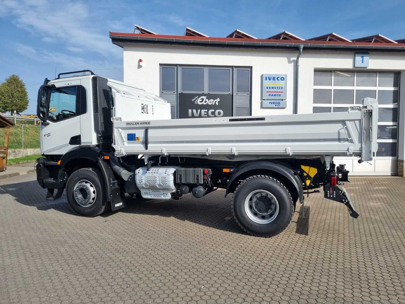 Fahrzeugabbildung Iveco AD200X400 HR OFF 4x2 Meiller Kipper AHK DAB+